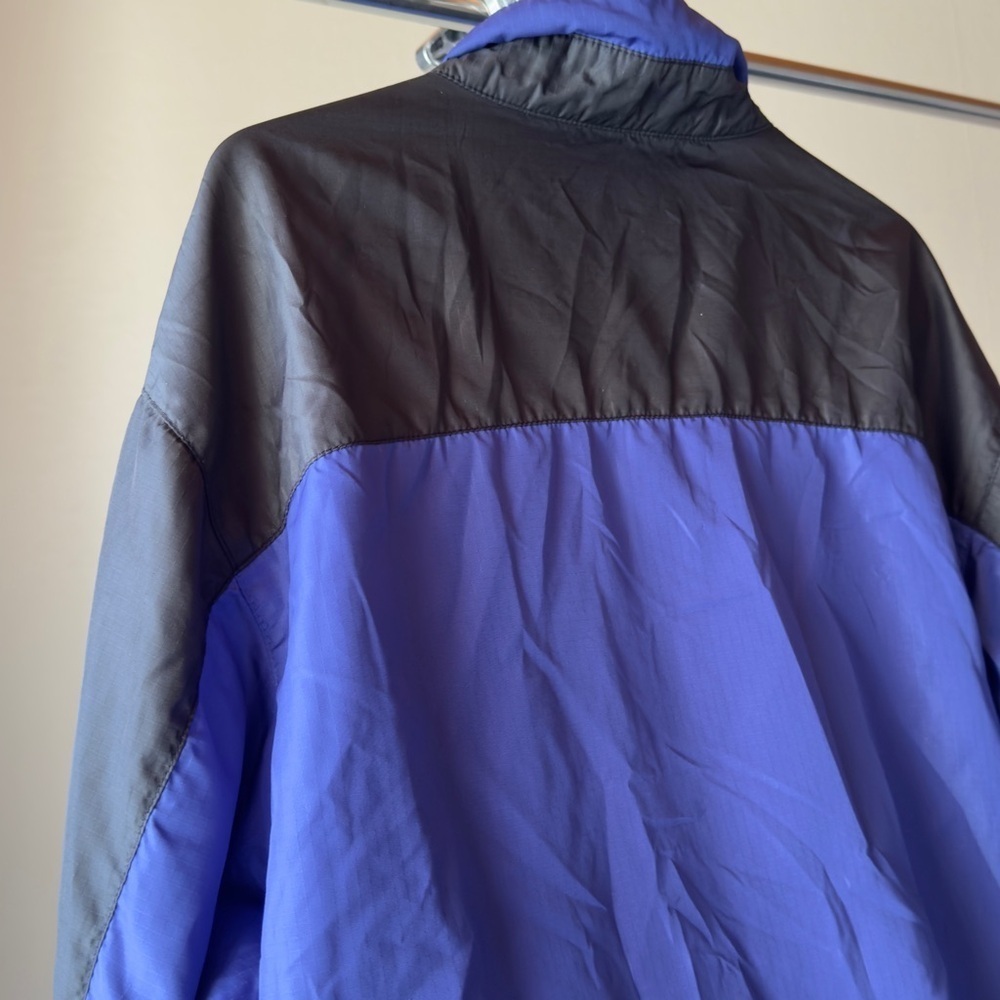Vintage MEC Full Zip Insulated Jacket - Picture 10 of 15